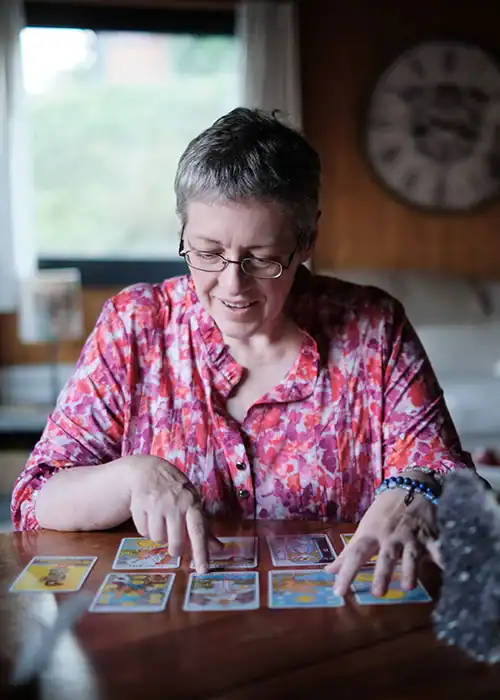 Karen In a Tarot Reading
